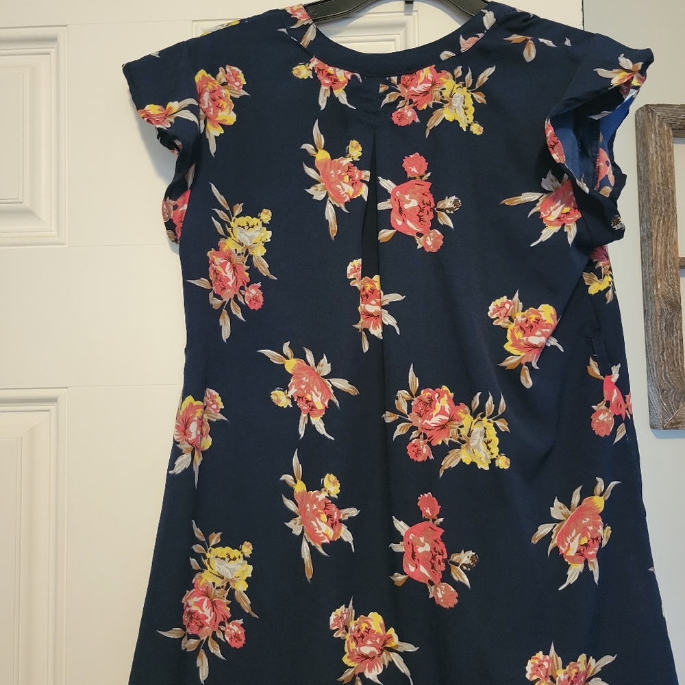 Times Two maternity shirt medium